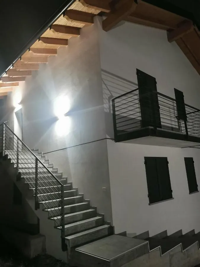Appartement Casa Charlie à Arcisate