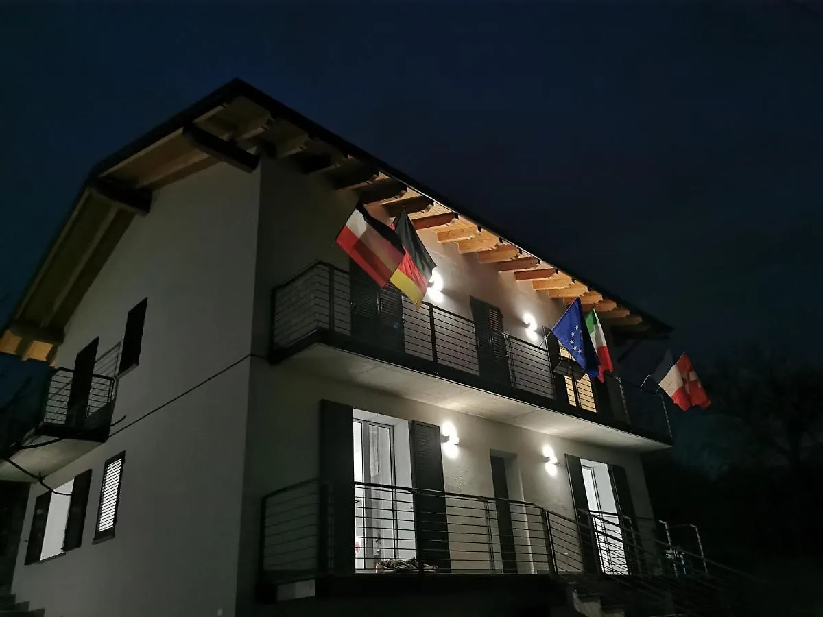 Casa Charlie Apartment Arcisate Italy