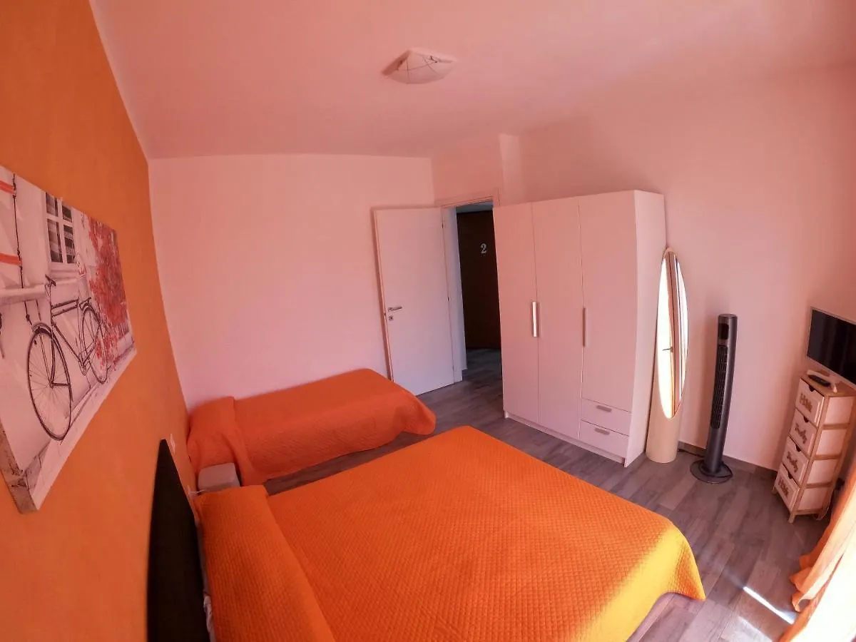 Appartement Casa Charlie à Arcisate