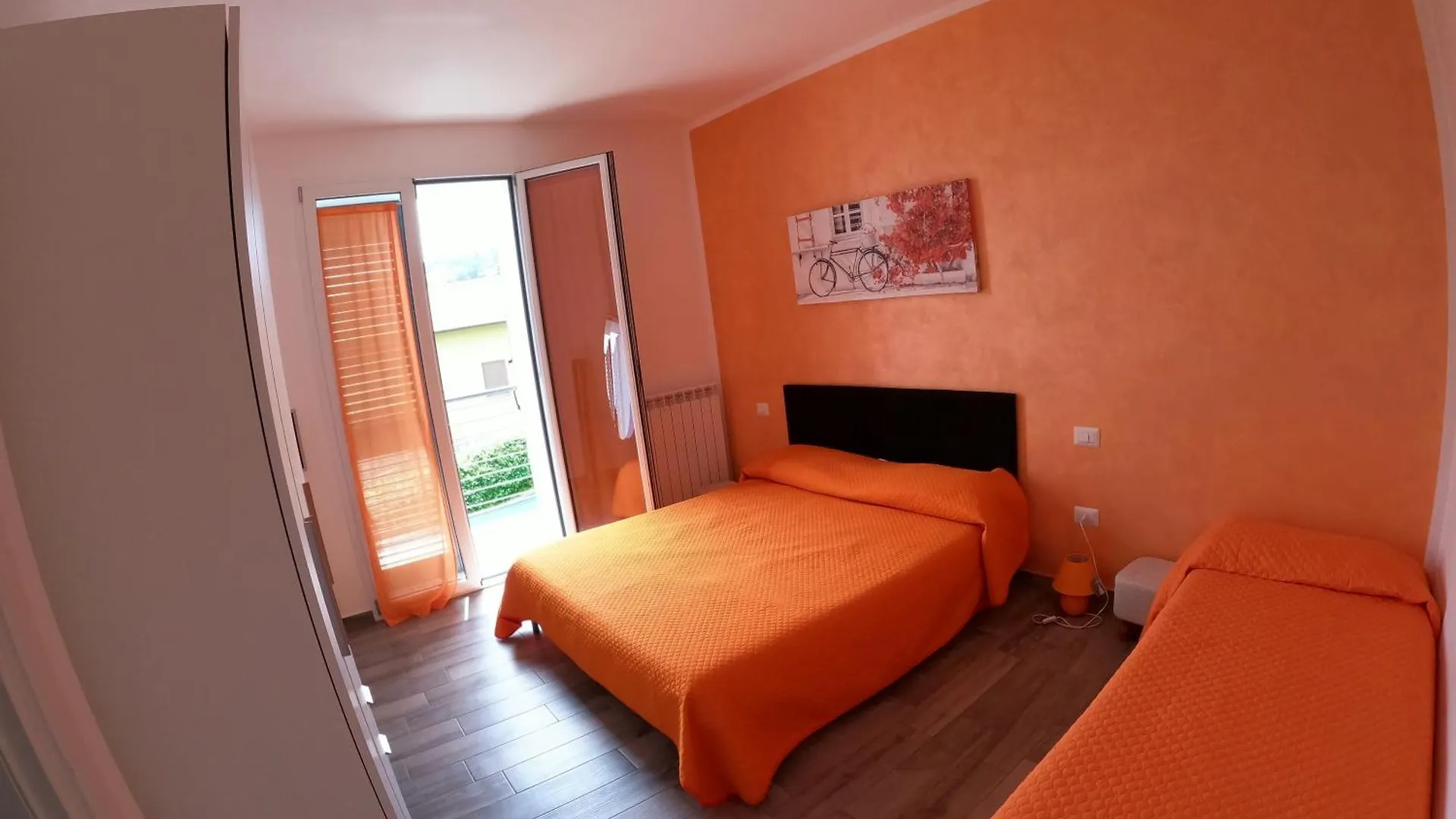 Casa Charlie Apartment Arcisate 0*,  Italy